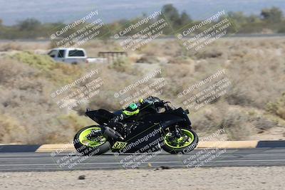 media/Nov-01-2025-CVMA (Sat) [[fc0f7531b8]]/Race 2-Amateur Formula Middleweight/